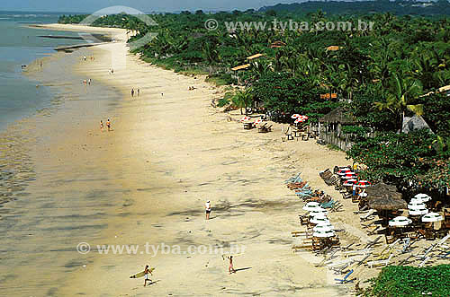  Vista aérea da praia em Arraial D`Ajuda - Porto Seguro - Costa do Descobrimento - Porto Seguro  - litoral sul da Bahia - BrasilLitoral sul da Bahia - Brasil

  A área denominada Costa do Descobrimento (Reserva da Mata Atlântica) é Patrimônio Mundial pela UNESCO desde 01-12-1999 e nela estão localizadas 23 áreas de proteção ambiental na Bahia (incluindo Porto Seguro).  - Porto Seguro - Bahia - Brasil