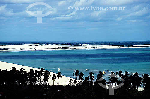  Vila de Jericoacoara, mostrando praia com dunas de areia - CE - Brasil  - Jijoca de Jericoacoara - Ceará - Brasil