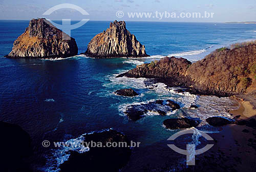  Baía dos Porcos - Arquipélago de Fernando de Noronha  - PE - Brasil

  O arquipélago Fernando de Noronha é Patrimônio Mundial pela UNESCO desde 16-12-2001.  - Fernando de Noronha - Pernambuco - Brasil