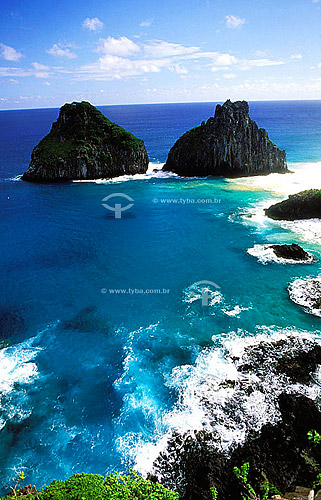  Baía dos Porcos - Fernando de Noronha  - PE - Brasil

  O arquipélago Fernando de Noronha é Patrimônio Mundial pela UNESCO desde 16-12-2001.  - Fernando de Noronha - Pernambuco - Brasil