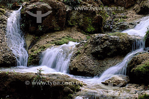  Cachoeira no Rio do Peixe  - Bonito - Mato Grosso do Sul (MS) - Brasil