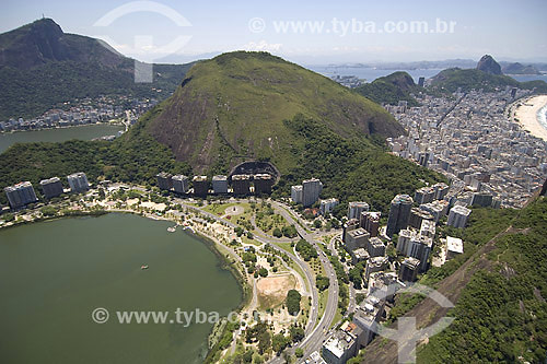  Vista de parte da Lagoa Rodrigo de Freitas com Copacabana e Pão de Açúcar ao fundo - Rio de Janeiro - RJ - Brasil  - Rio de Janeiro - Rio de Janeiro - Brasil