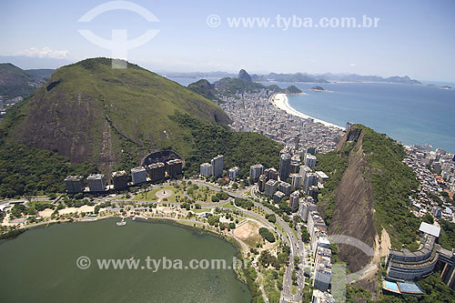  Vista de parte da Lagoa Rodrigo de Freitas com Copacabana e Pão de Açúcar ao fundo - Rio de Janeiro - RJ - Brasil  - Rio de Janeiro - Rio de Janeiro - Brasil