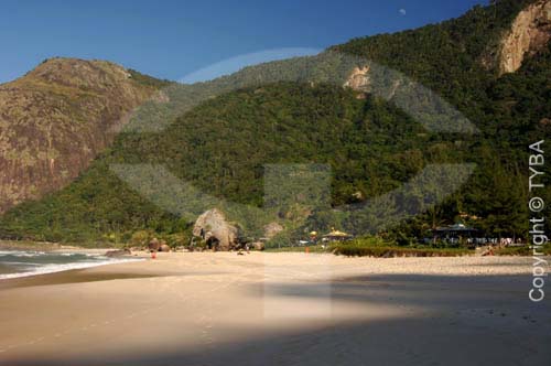  Areia e montanhas da Prainha - Rio de Janeiro - RJ - Brasil  foto digital  - Rio de Janeiro - Rio de Janeiro - Brasil