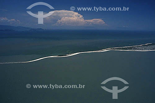  A Restinga da Marambaia, cordão arenoso com 42 km de extensão no litoral sul do estado, entre o Oceano Atlântico e a Baía de Sepetiba,  onde se encontra parte preservada da Mata Atlântica - RJ - Brasil  - Rio de Janeiro - Rio de Janeiro - Brasil