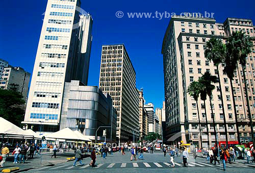  Avenida Borges de Medeiros - Centro - Porto Alegre - RS - Brasil - 04/2003  - Porto Alegre - Rio Grande do Sul - Brasil