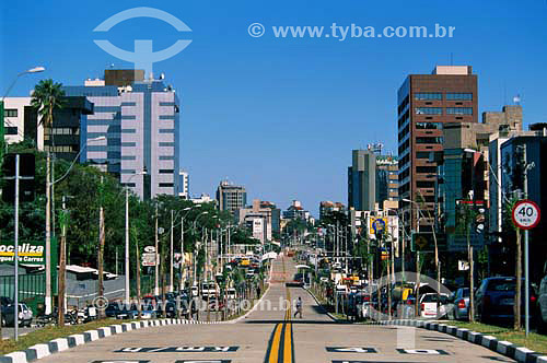  Terceira Perimetral - Avenida Castro Alves no lado Moderno de Porto Alegre - RS - Brasil - 04/2003  - Porto Alegre - Rio Grande do Sul - Brasil