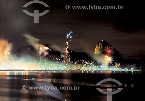  Fogos na Praia de Copacabana - Reveillon - Rio de Janeiro - RJ  - Rio de Janeiro - Rio de Janeiro - Brasil