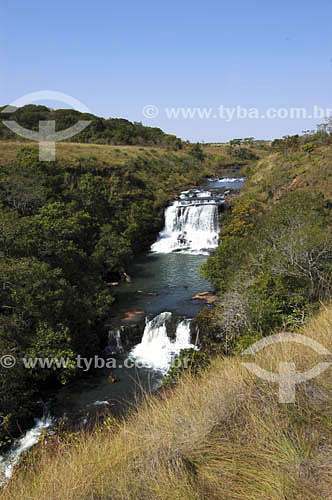  Cachoeira do Rio Sucuruí - GO - Brasil  - Goiás - Brasil