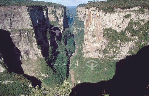  Canyon do Itaimbezinho - Parque Nacional dos Aparados da Serra - RS - 
Brasil
  - Rio Grande do Sul - Brasil