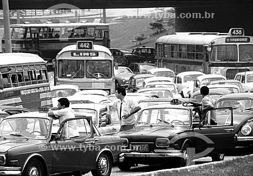  Engarrafamento - Rio de Janeiro - RJ - Brasil  - Rio de Janeiro - Rio de Janeiro - Brasil