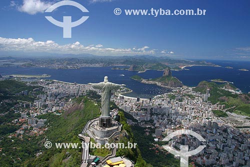  Assunto: Estátua do Cristo Redentor
Local: Rio de Janeiro - RJ - Brasil
Data: 16/10/2003 