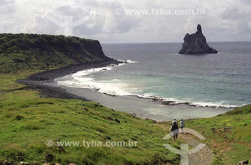  Assunto: Trilha para Praia do Atalaia
Local: Fernando de Noronha - PE
Data:  