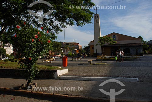  Assunto: praça
Local: Cachoeira de Macacu- RJ
Data: Março de 2008 