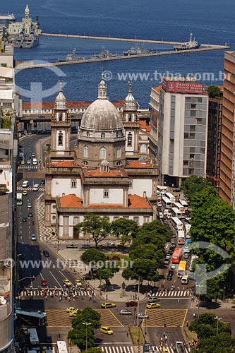  Assunto: Igreja da Candelária  na Avenida Presidente Vargas
 / Local: Bairro Centro - Rio de Janeiro - RJ - Brasil / Data: 01/2008 