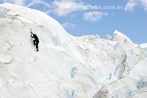  Assunto: Rappel sobre o Glaciar perito Moreno - Parque Nacional Los Glaciares -  Glaciar perito Moreno - Turistas / Local: patagônia - Argentina / Data: 02/2008 