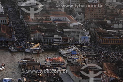  Assunto: Vista aérea da Procissão do Círio de Nazaré no centro histórico - Nossa Senhora de Nazaré / Local: Belém (PA) / Data: 12 de Outubro de 2008 