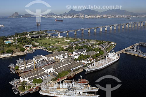  Assunto: Ilha de Mocanguê - Base militar da Marinha na Baía de Guanabara / Local: Niterói - RJ - Brasil / Data: 06/2008 