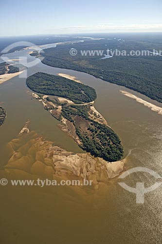  Assunto: Vista aérea do rio Araguaia na região do Cerrado / Local: perto de Luciara - Mato Grosso (MT) - Brasil / Data: Junho de 2006 