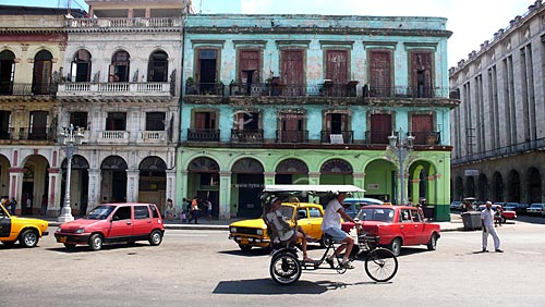  Assunto: Triciclo em Havana / Local: Cuba / Data: outubro 2009 