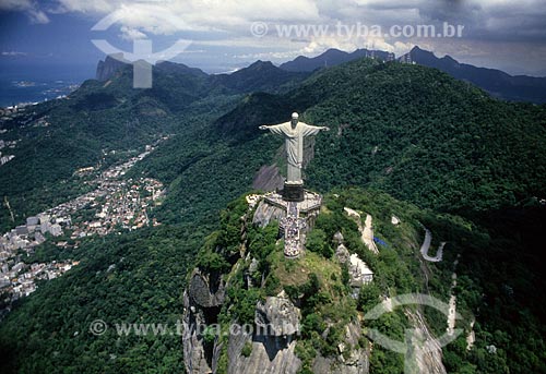  Assunto: Vista do Cristo Redentor e do Morro do Corcovado / Local: Rio de Janeiro - RJ / Data: 2010 