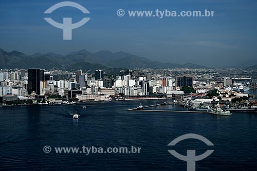  Assunto: Vista aérea da Ilha Fiscal com o Centro Rio de Janeiro ao fundo / Local: Rio de Janeiro - RJ - Brasil / Data: 11/2009 