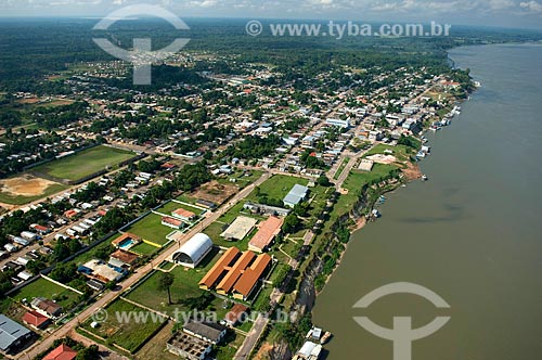  Assunto: Cidade de Nova Olinda do Norte, à margem do rio Madeira  / Local:  Amazonas (AM) - Brasil  / Data: 11/2007 