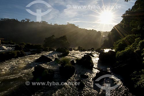  Assunto: Rio Iguaçu no Parque Nacional do Iguaçu - o parque foi declarado Patrimônio Natural da Humanidade pela UNESCO  / Local: Foz do Iguaçu - PR - Brasil  / Data: 06/06/2009 