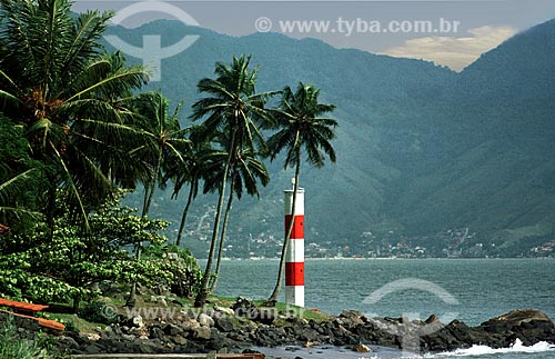  Assunto: Farol da Ponta das Canas / Local: Ilhabela - São Paulo (SP) - Brasil / Data: 05/2004 