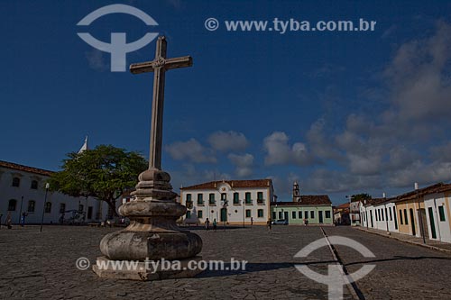  Assunto: Cruzeiro (1658) na Praça de São Francisco (Patrimônio Histórico da Humanidade da Unesco desde 01 de agosto de 2010) na Cidade de São Cristóvão.  / Local:  São Cristóvão - Sergipe (SE) - Brasil  / Data: 07/2010 