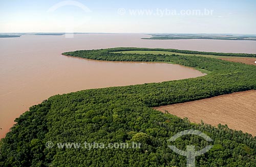  Assunto: Lago formado pela Hidrelétrica de Itaipu  / Local:  Foz do Iguaçu - Paraná - PR  / Data: 11/2009 