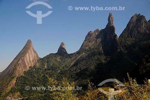  Assunto: Pico Dedo de Deus e Serra dos Orgãos - Mata Atlântica - Região Serrana Fluminense  / Local:  Teresópolis - Rio de Janeiro - RJ - Brasil  / Data: 08/2010 