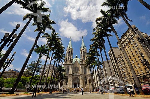  Assunto: Igreja e Praça da Sé  / Local:  São Paulo - SP  / Data: 12/2009 