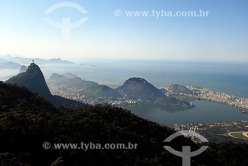  Assunto: Vista áerea do Morro do Corcovado e da lagoa Rodrigo de Freitas / Local: Rio de Janeiro - RJ - Brasil  / Data: 07/2010 