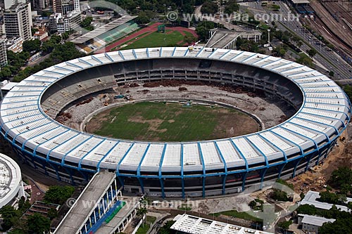  Assunto: Vista aérea do Estádio Jornalista Mário Filho (Maracanã) - em obras preparatórias da Copa do Mundo de 2014  / Local: Rio de Janeiro (RJ) - Brasil / Data: 03/2011 