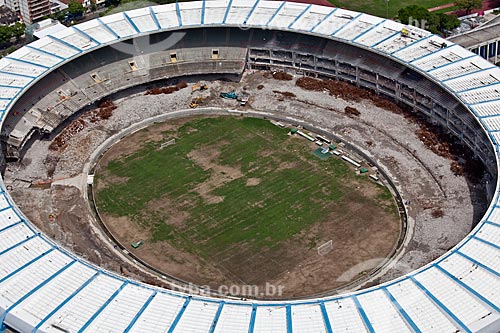  Assunto: Vista aérea do Estádio Jornalista Mário Filho (Maracanã) - em obras preparatórias da Copa do Mundo de 2014  / Local: Rio de Janeiro (RJ) - Brasil / Data: 03/2011 