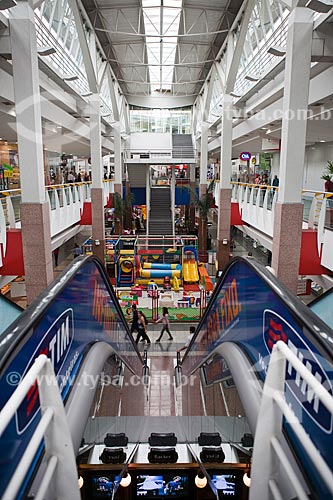  Assunto: Átrio e parque infantil do Itaú Power Shopping / Local: Belo Horizonte - Minas Gerais (MG) - Brasil / Data: 03/2011 