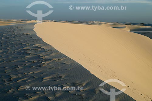  Assunto: Dunas - Parque Nacional dos Lençóis Maranhenses / Local: Maranhão (MA) - Brasil / Data: 02/2006 