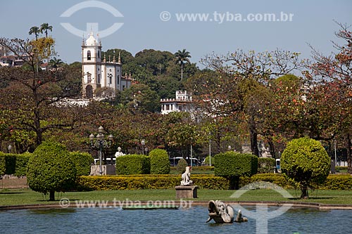  Assunto: Praça Paris com Igreja de Nossa Senhora da Glória do Outeiro ao fundo / Local: Glória - Rio de Janeiro (RJ) - Brasil / Data: 08/2011 