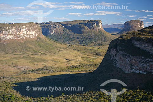  Assunto: Vista de Morros no Parque Nacional da Chapada da Diamantina  / Local: Bahia (BA) - Brasil / Data: 07/2011 