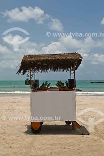  Assunto: Barraca de frutas em praia de Porto de Galinhas / Local: Ipojuca - Pernambuco (PE) - Brasil / Data: 09/2011 