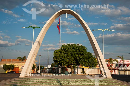  Assunto: Arco em praça no centro da cidade de Brejo Santo / Local: Brejo Santo - Ceará (CE) - Brasil / Data: 10/2011 