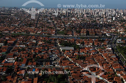  Assunto: Vista aérea de Fortaleza / Local: Fortaleza - Ceará (CE) - Brasil / Data: 12/2011 