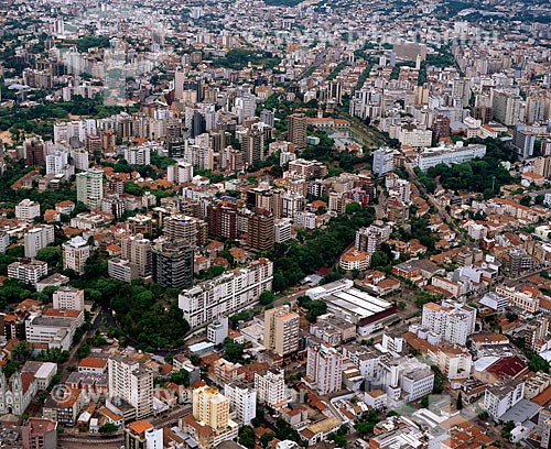  Assunto: Vista aérea de Porto Alegre / Local: Porto Alegre - Rio Grande do Sul (RS) - Brasil / Data: 05/2008 