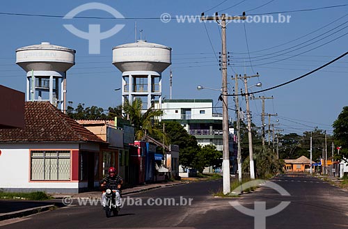  Assunto: Motociclista dirigindo em rua de Palmares do Sul / Local: Palmares do Sul - Rio Grande do Sul (RS) - Brasil / Data: 02/2012 