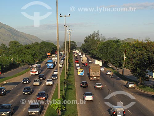  Assunto: Trânsito na Avenida Brasil / Local: Deodoro - Rio de Janeiro (RJ) - Brasil / Data: 05/2012 