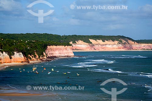  Assunto: Falésias na Praia de Pipa no Litoral sul potiguar / Local: Tibau do Sul - Rio Grande do Norte (RN) - Brasil / Data: 03/2012 