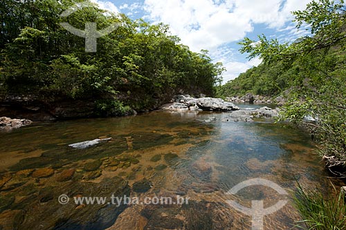  Assunto: Vista do Rio São Francisco no Parque Nacional da Serra da Canastra / Local: Vargem Bonita - Minas Gerais (MG) - Brasil / Data: 10/2011 