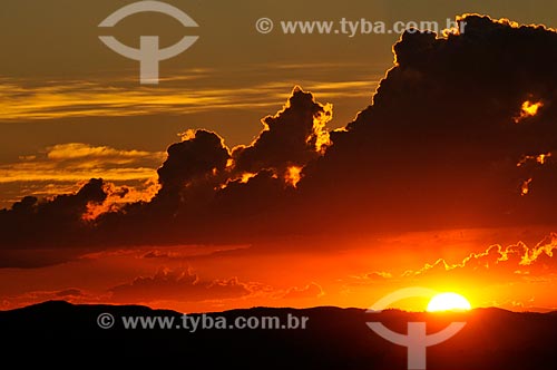  Assunto: Pôr do Sol na Região Centro-Oeste / Local: Pirenópolis - Goiás (GO) - Brasil / Data: 05/2012 