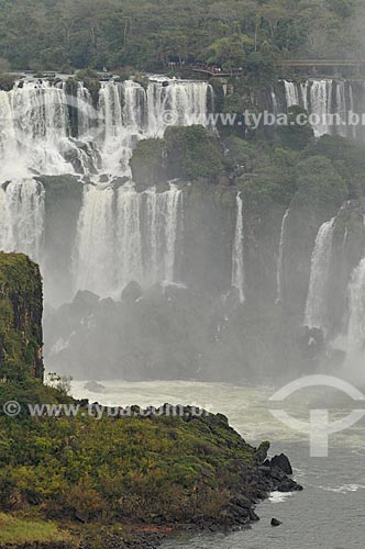  Assunto: Cataratas do Iguaçu no Parque Nacional do Iguaçu / Local: Foz do Iguaçu - Paraná (PR) - Brasil / Data: 07/2012 